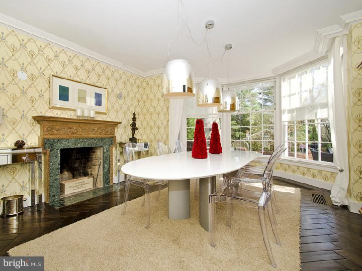 8 Newlin Road Princeton, NJ 08540 - Photo 4 of 22 Gallery Image 4