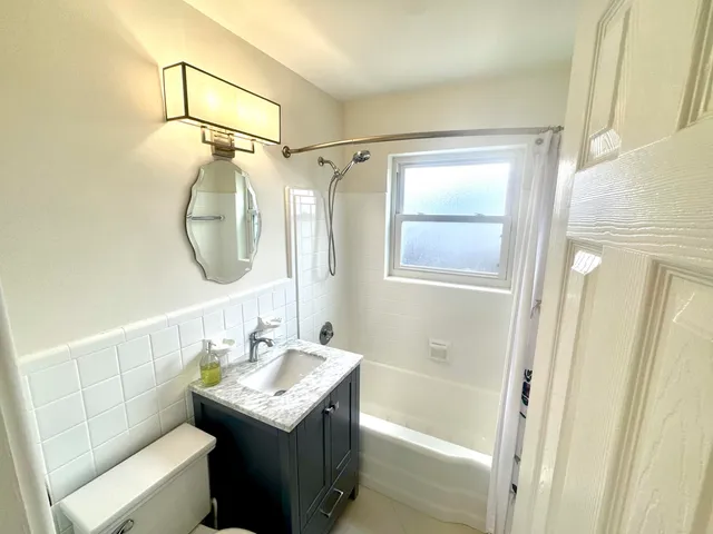 $3,700 | Undisclosed Address, Lake Worth, FL 33461