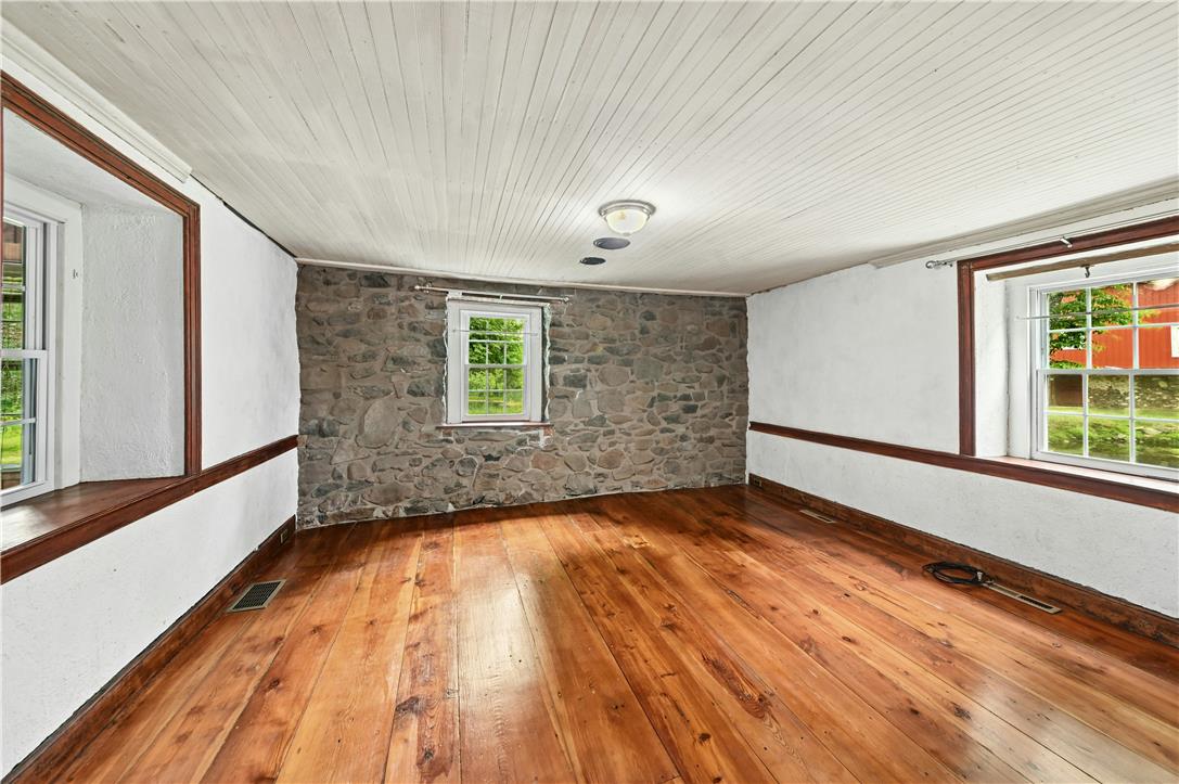967 State Road Coopersburg, PA 18036 - Photo 8 of 25