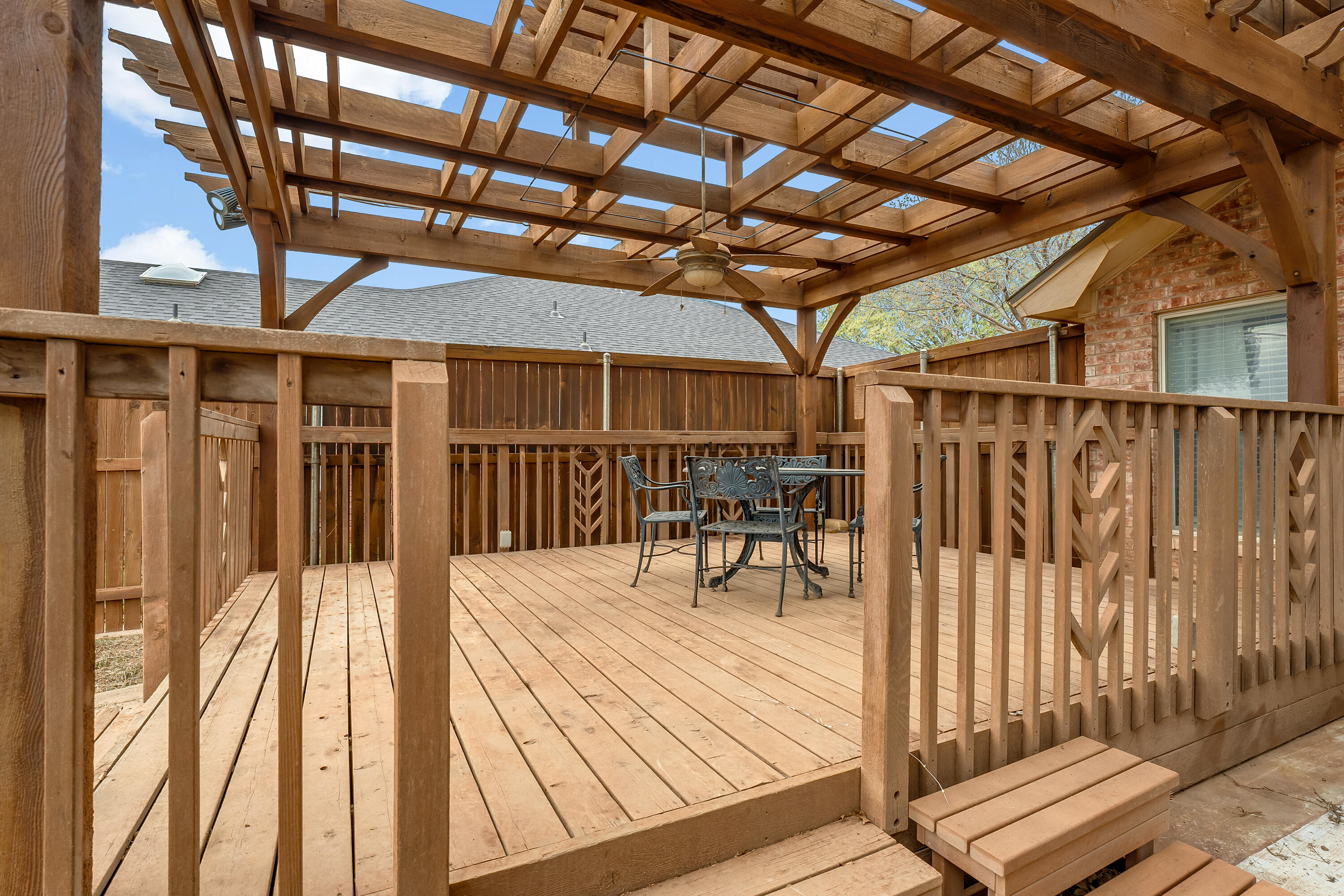 6903 87th Street Lubbock, TX 79424 - Photo 32 of 35 a view of a roof deck
