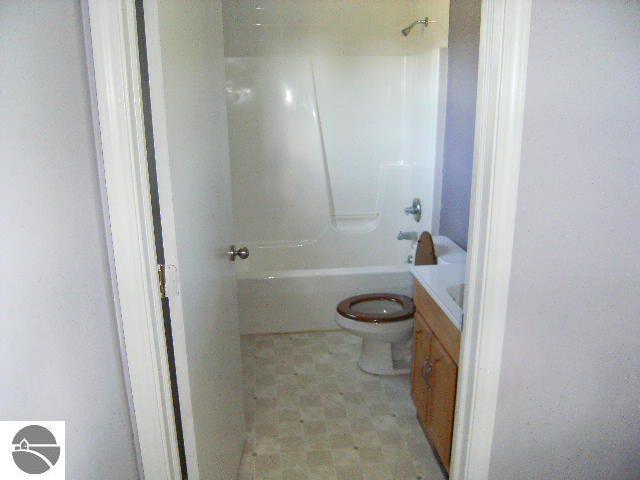 322 Gregg Road Kalkaska, MI 49646 - Photo 10 of 15 1708007-9.JPG
