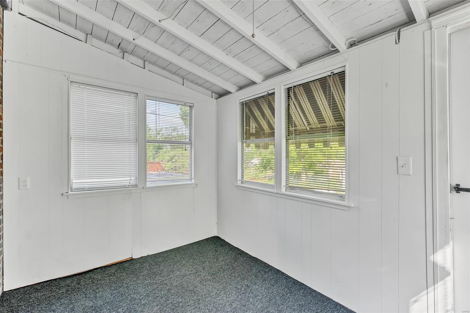 2225 Brown Road St. Louis, MO 63114 - Photo 12 of 21 Gallery Image 12
