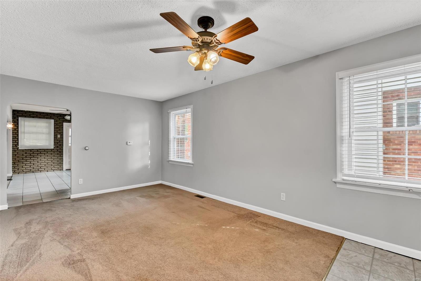 2225 Brown Road St. Louis, MO 63114 - Photo 16 of 21 Gallery Image 16