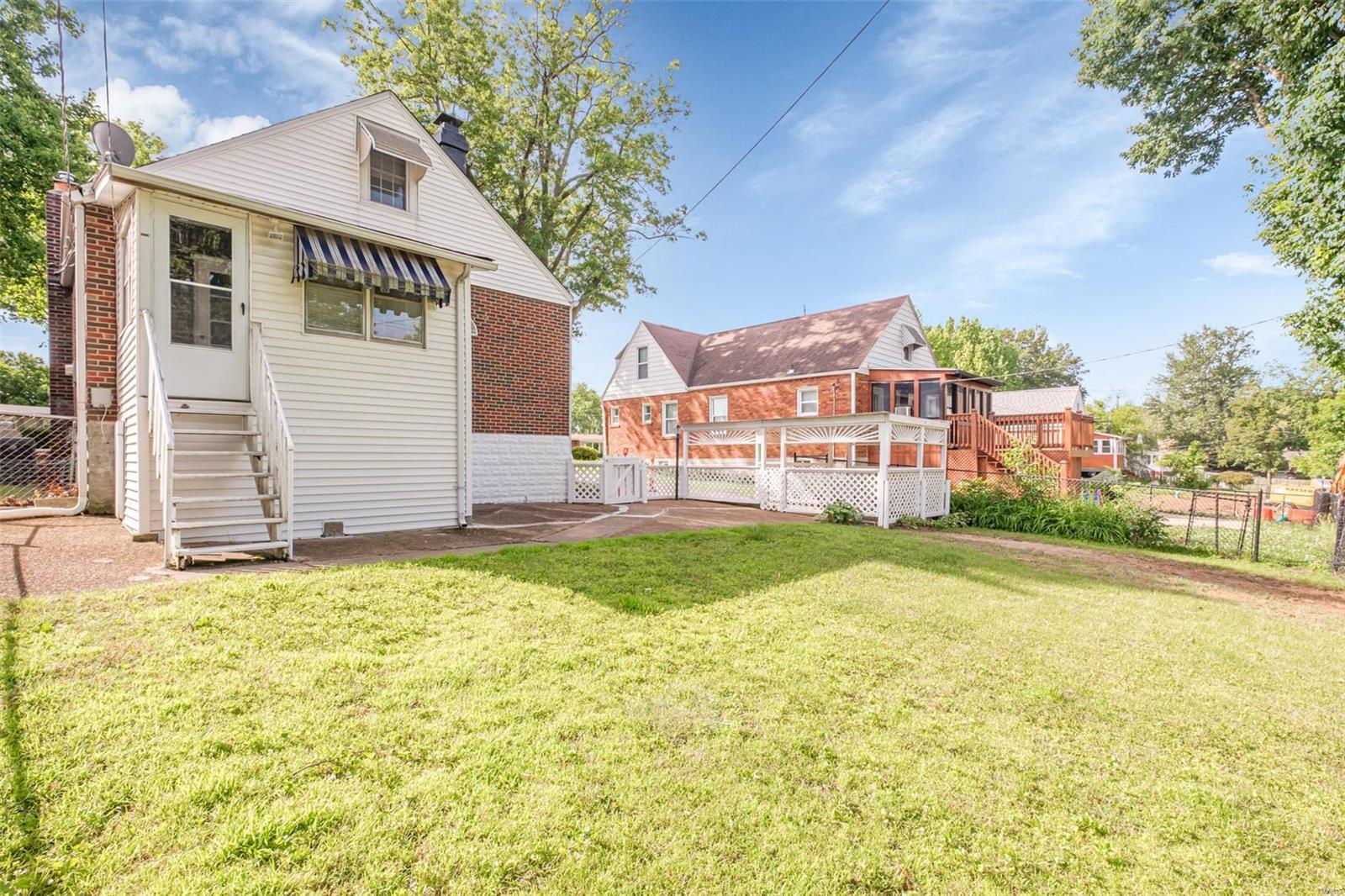 2225 Brown Road St. Louis, MO 63114 - Photo 20 of 21 Gallery Image 20