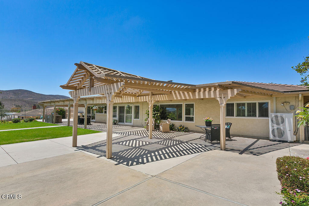 1538 San Rafael Way Camarillo, CA 93012 - Photo 2 of 58