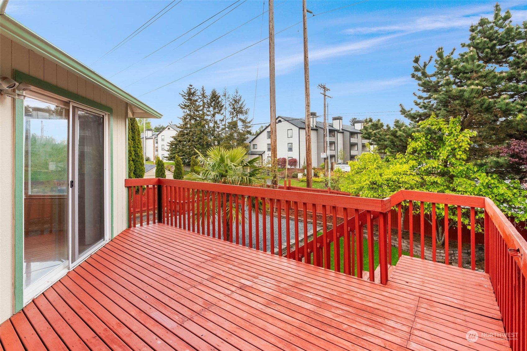 9031 West Mall Drive Everett, WA 98208 - Photo 28 of 32 a view of a wooden deck