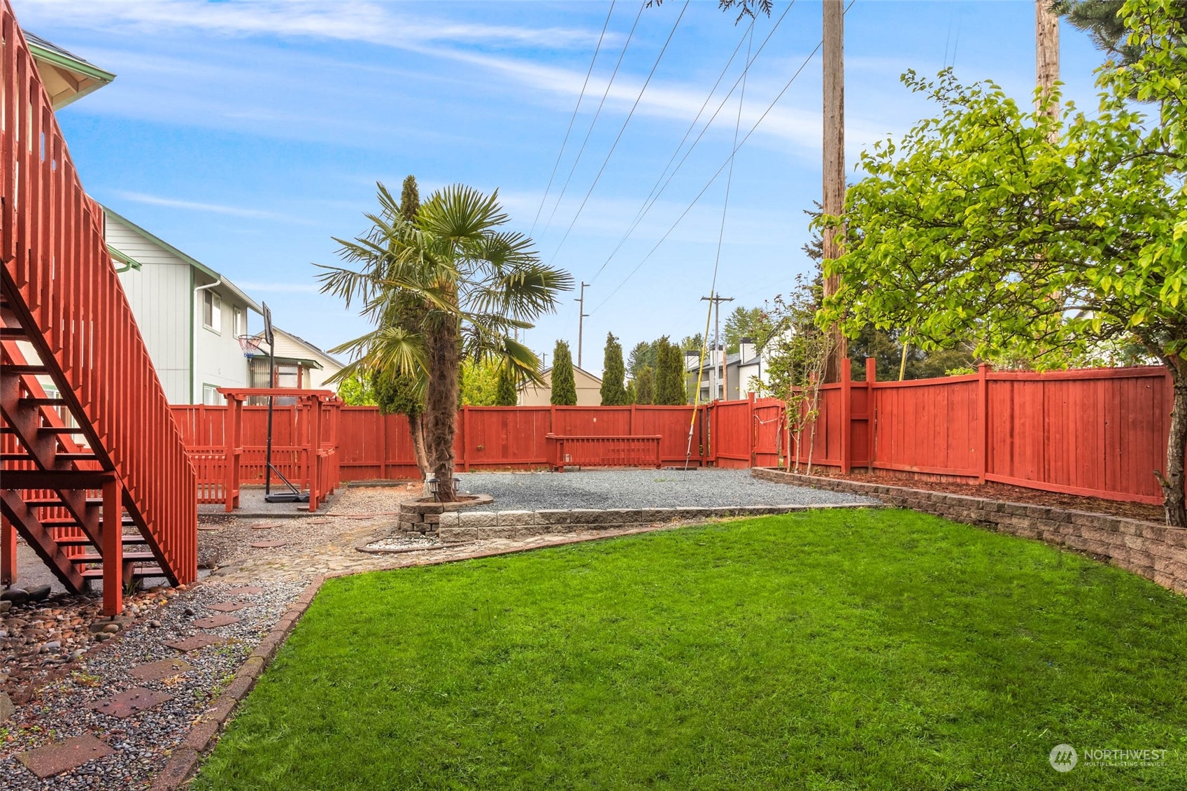 9031 West Mall Drive Everett, WA 98208 - Photo 32 of 32 a view of a back yard