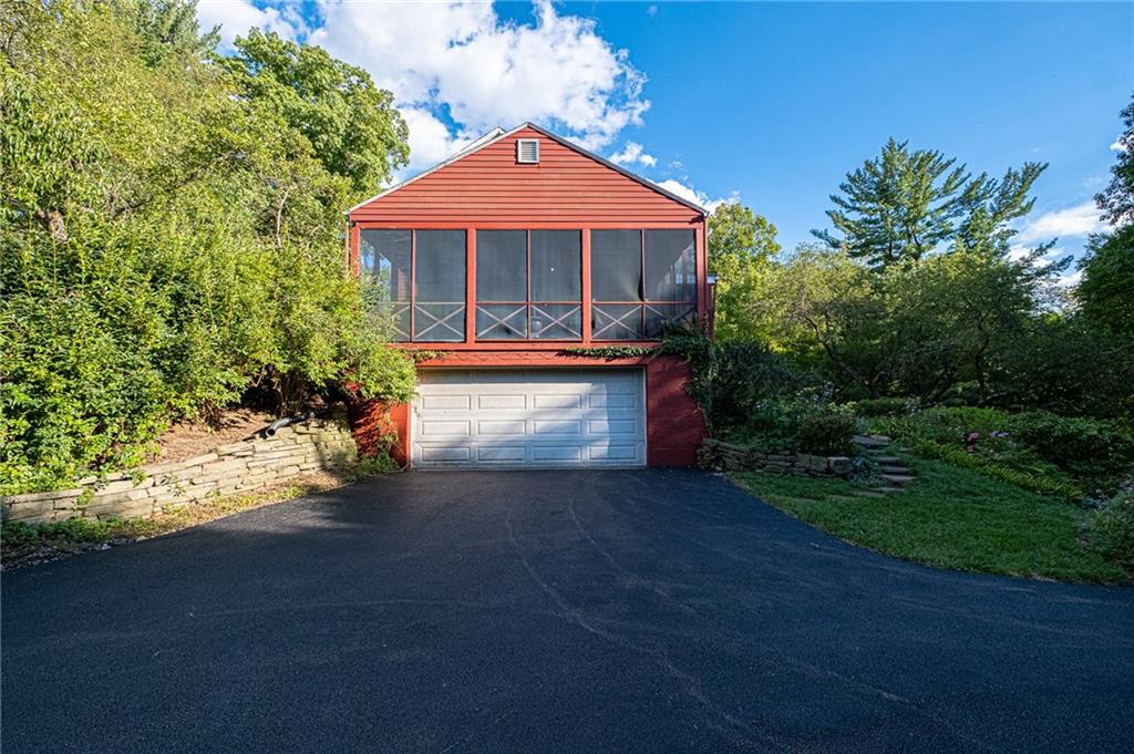 108 White Gate Road Pittsburgh, PA 15238 - Photo 24 of 25 Gallery Image 24