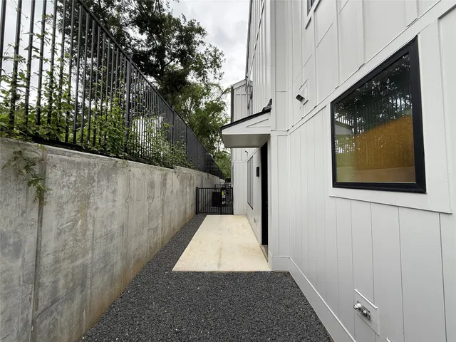 $4,200 | 1941 Sawdust Road, Unit 161, The Woodlands, TX 77380