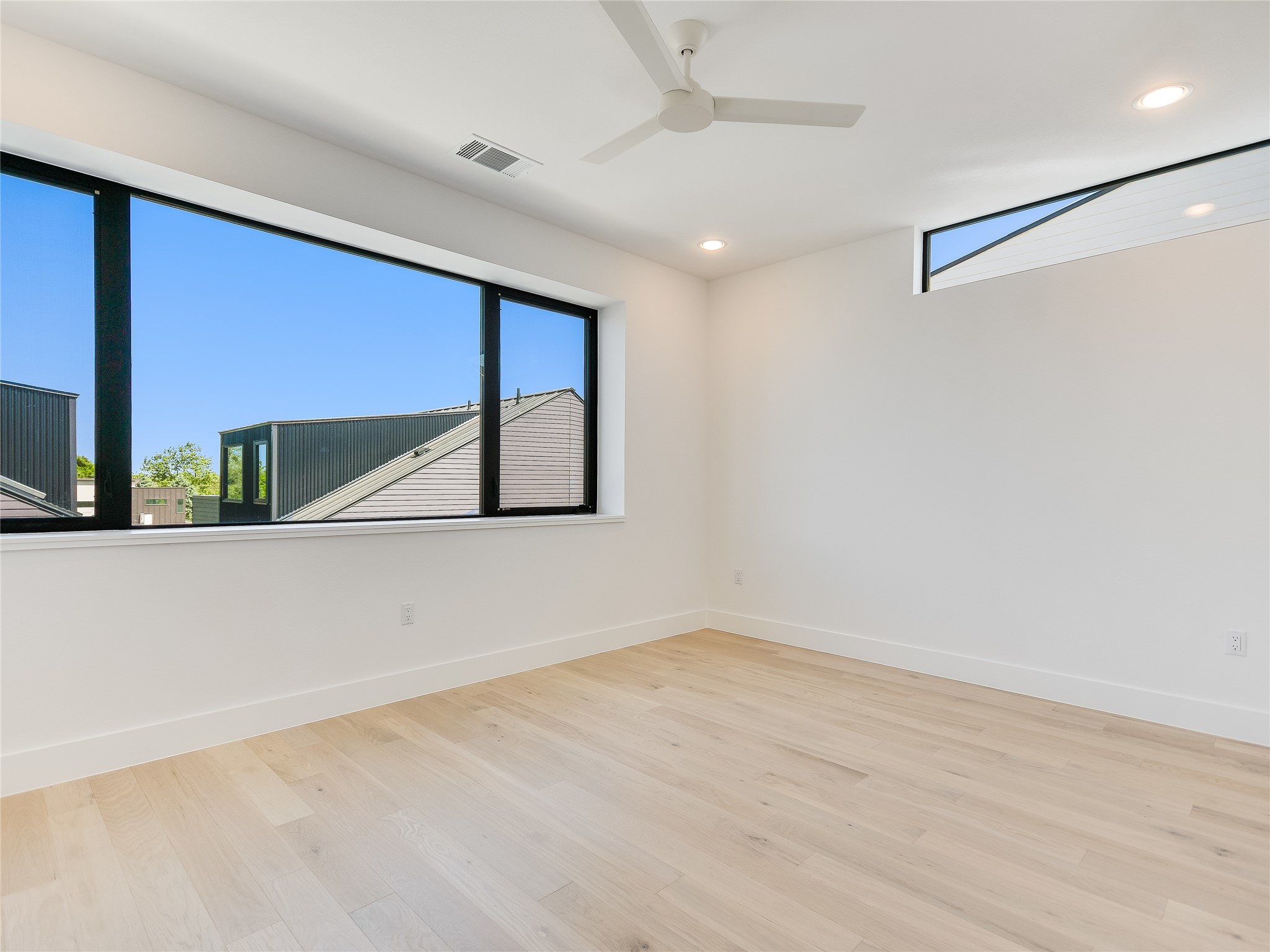 3406 East 17th Street, Unit 3 Austin, TX 78721 - Photo 16 of 27