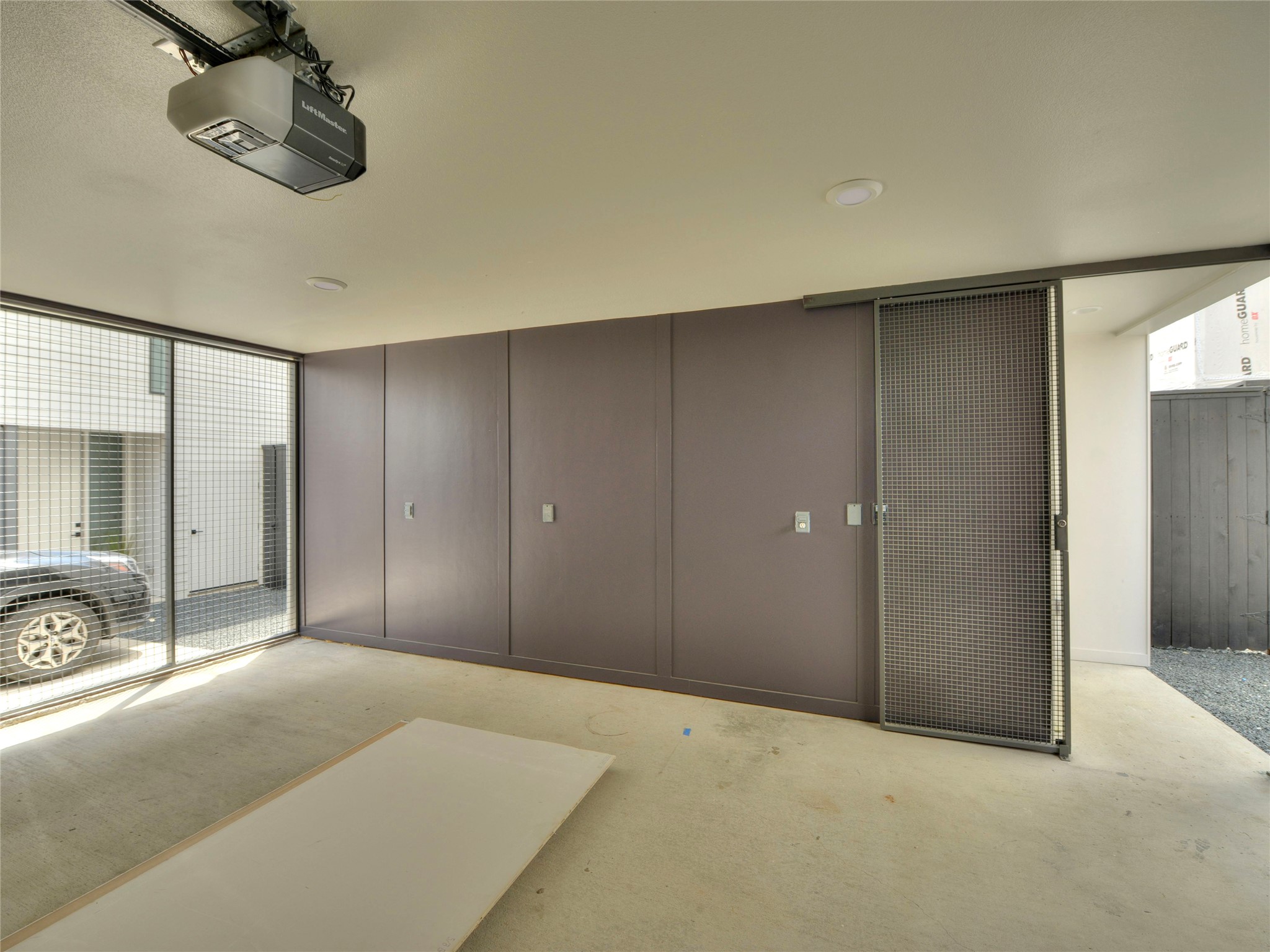 3406 East 17th Street, Unit 3 Austin, TX 78721 - Photo 25 of 27 a view of a livingroom with a cabinet