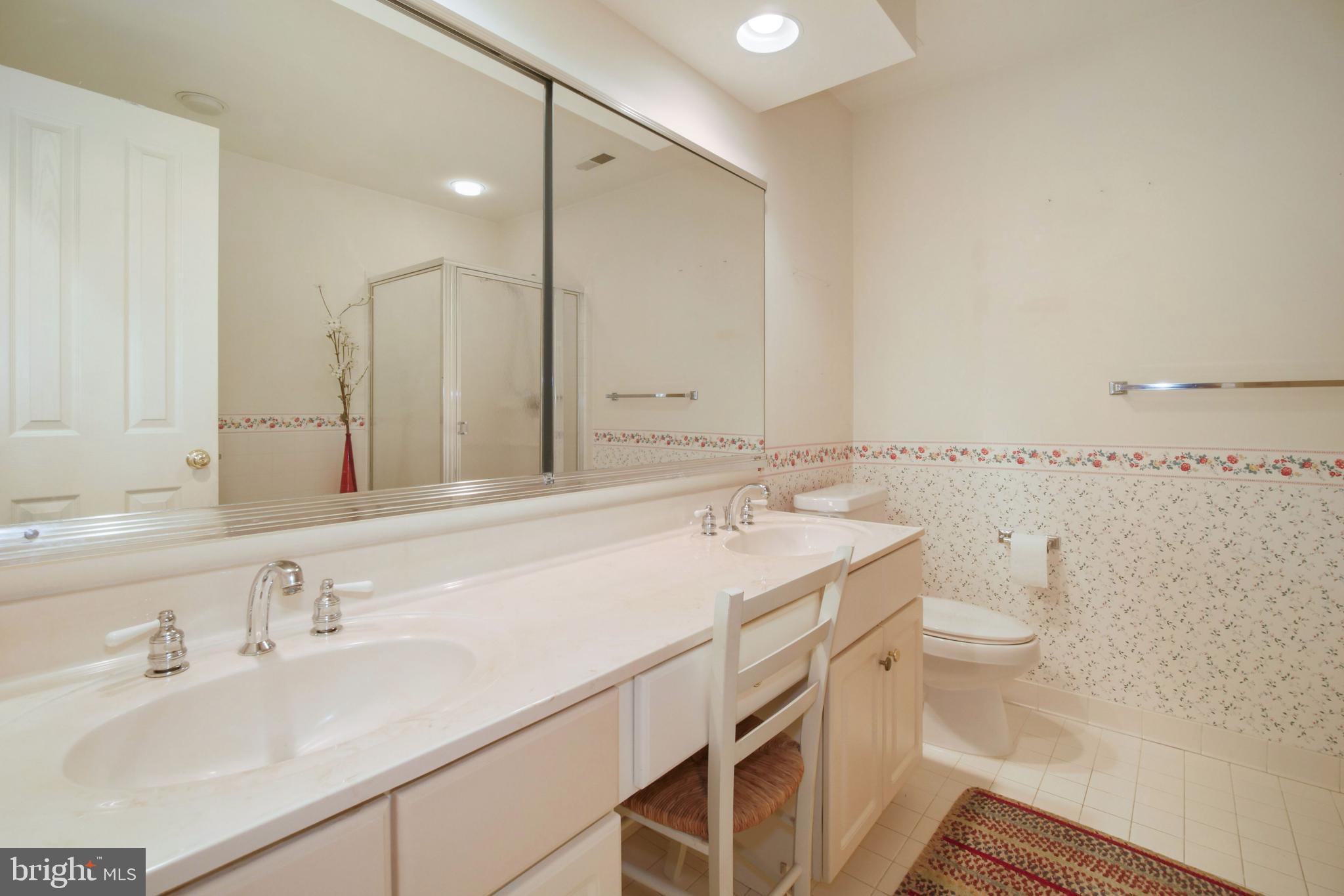 2497-5 Five Shillings Road Frederick, MD 21701 - Photo 18 of 28 Owner's Suite Bath