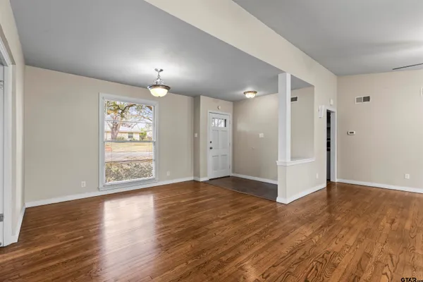 $1,695 | 624 Zelwood Drive, Tyler, TX 75701