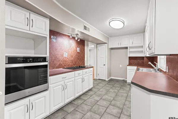 $1,695 | 624 Zelwood Drive, Tyler, TX 75701