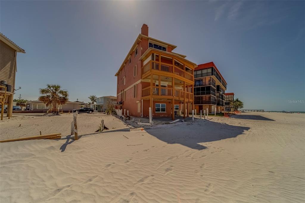 17606 Lee Avenue Redington Shores, FL 33708 - Photo 17 of 85 a view of a house with a park