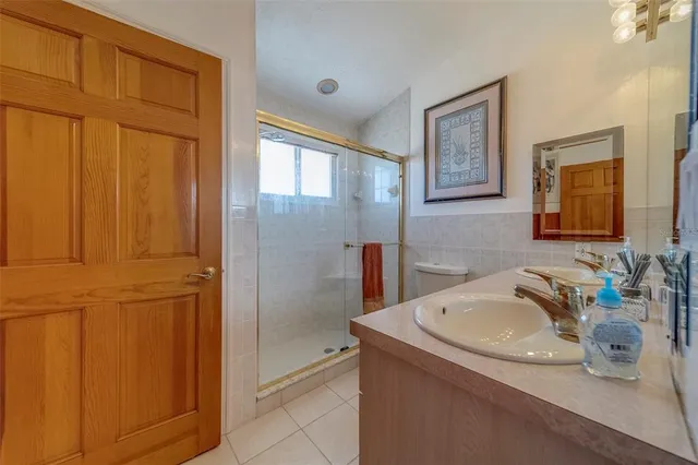 $3,995,000 | 17606 Lee Avenue, Redington Shores, FL 33708