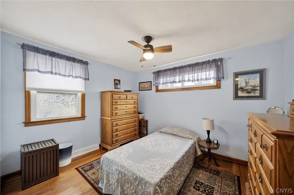 $359,900 | 101 Heather Lane, Camillus, NY 13031