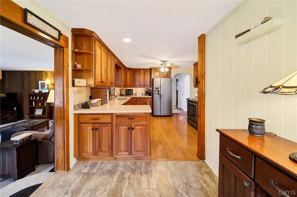 $359,900 | 101 Heather Lane, Camillus, NY 13031