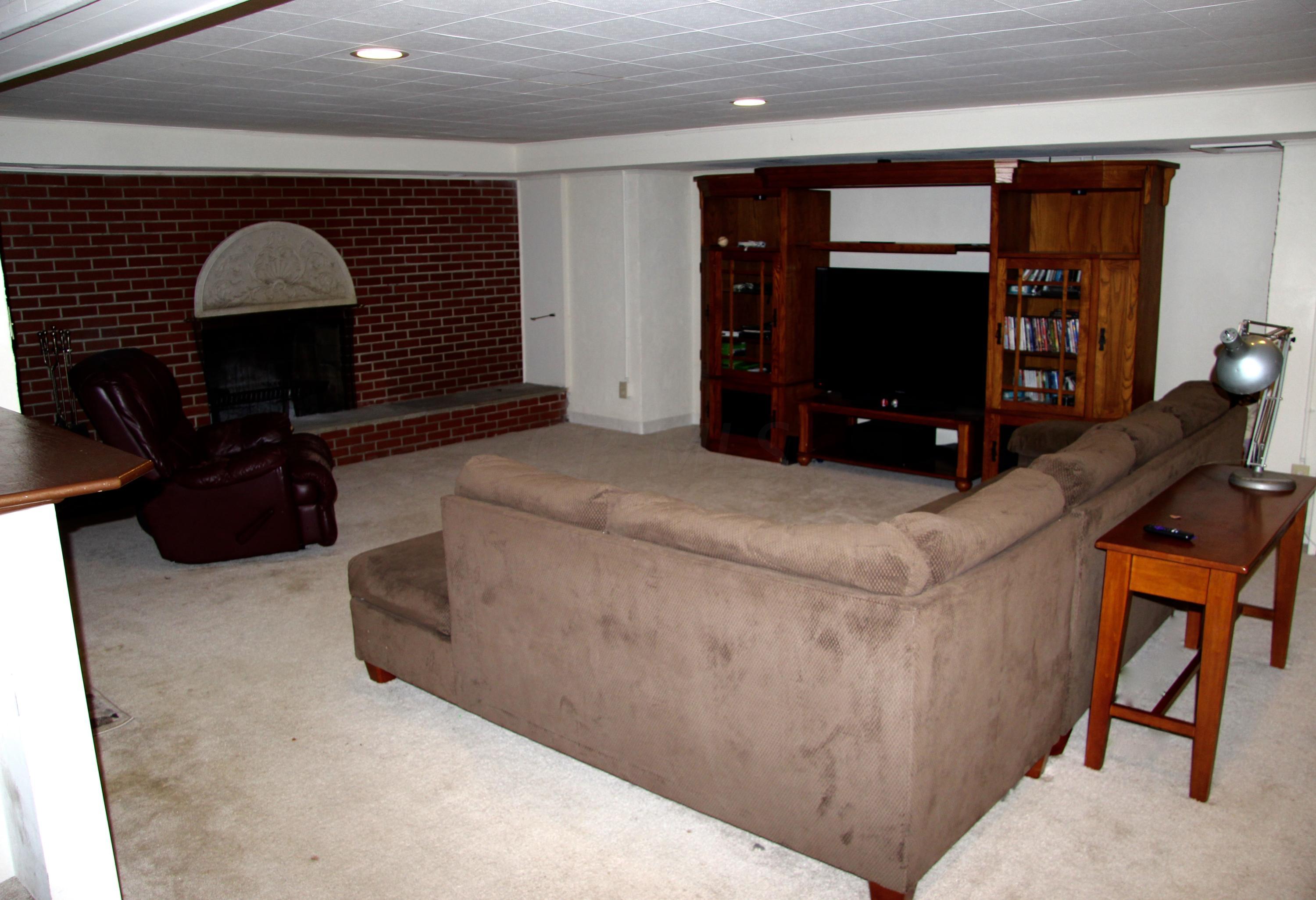 3027 Derby Road Columbus, OH 43221 - Photo 16 of 18 Gallery Image 16