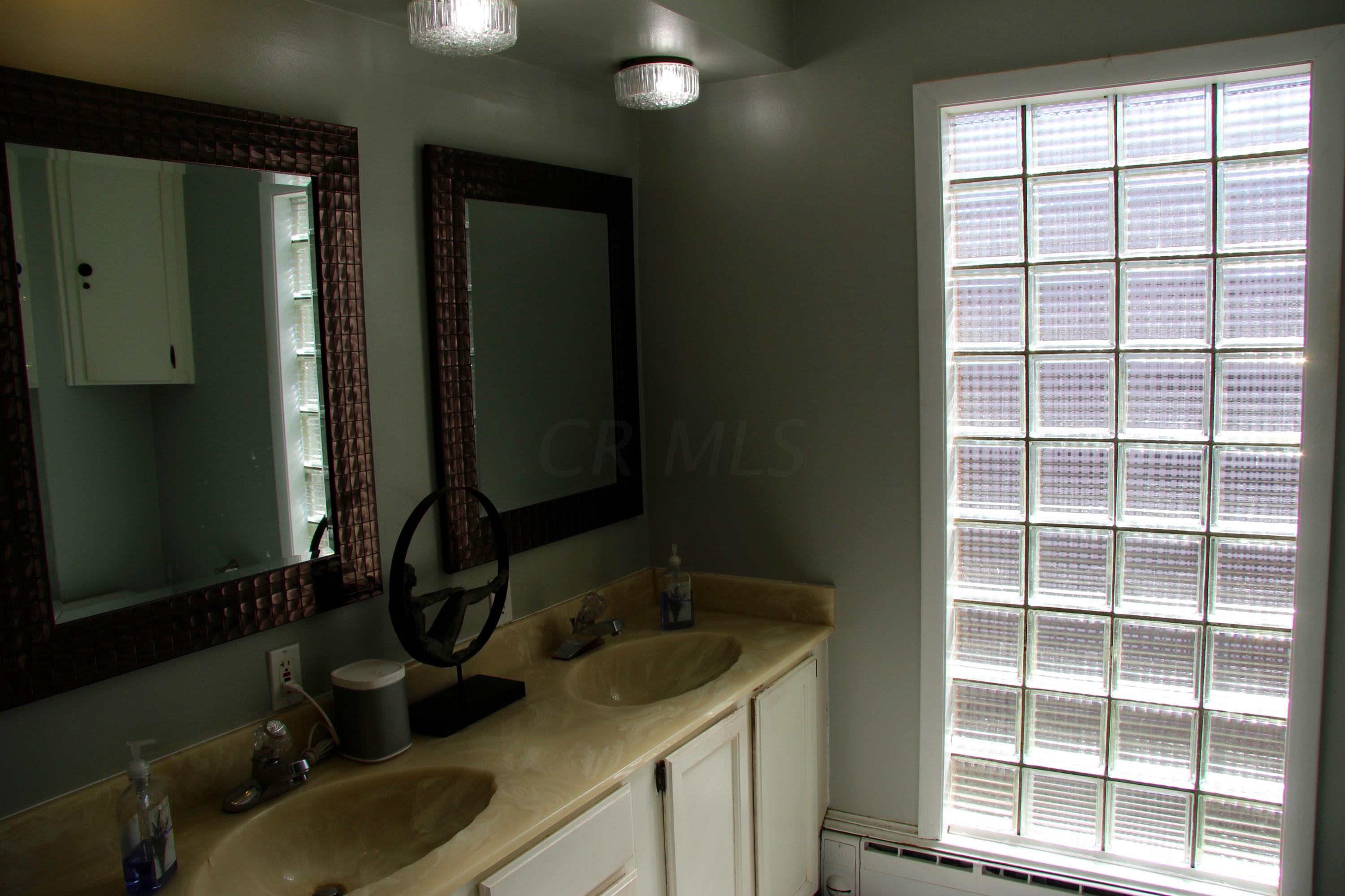 3027 Derby Road Columbus, OH 43221 - Photo 8 of 18 Gallery Image 8