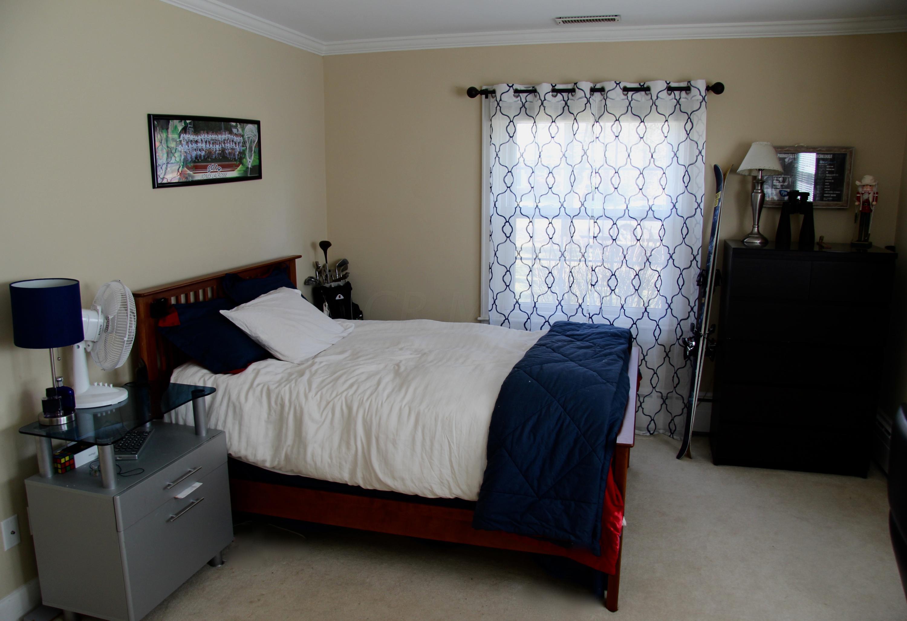 3027 Derby Road Columbus, OH 43221 - Photo 9 of 18 Gallery Image 9