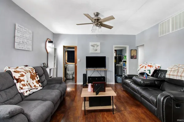 $100,000 | 207 West Washington Street, Kempton, IN 46049