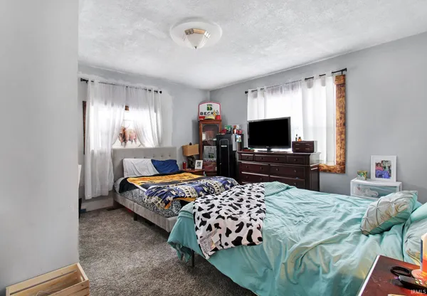 $100,000 | 207 West Washington Street, Kempton, IN 46049