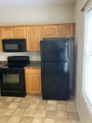 $1,300 | 1600 Wards Ferry Road, Unit 103, Lynchburg, VA 24502