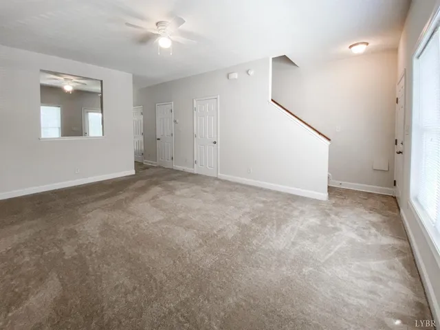 $1,300 | 1600 Wards Ferry Road, Unit 103, Lynchburg, VA 24502