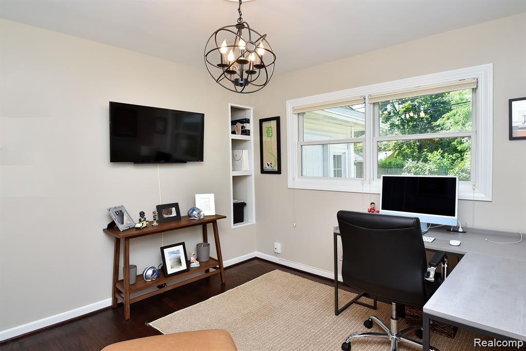 4109 Amherst Road Royal Oak, MI 48073 - Photo 27 of 33