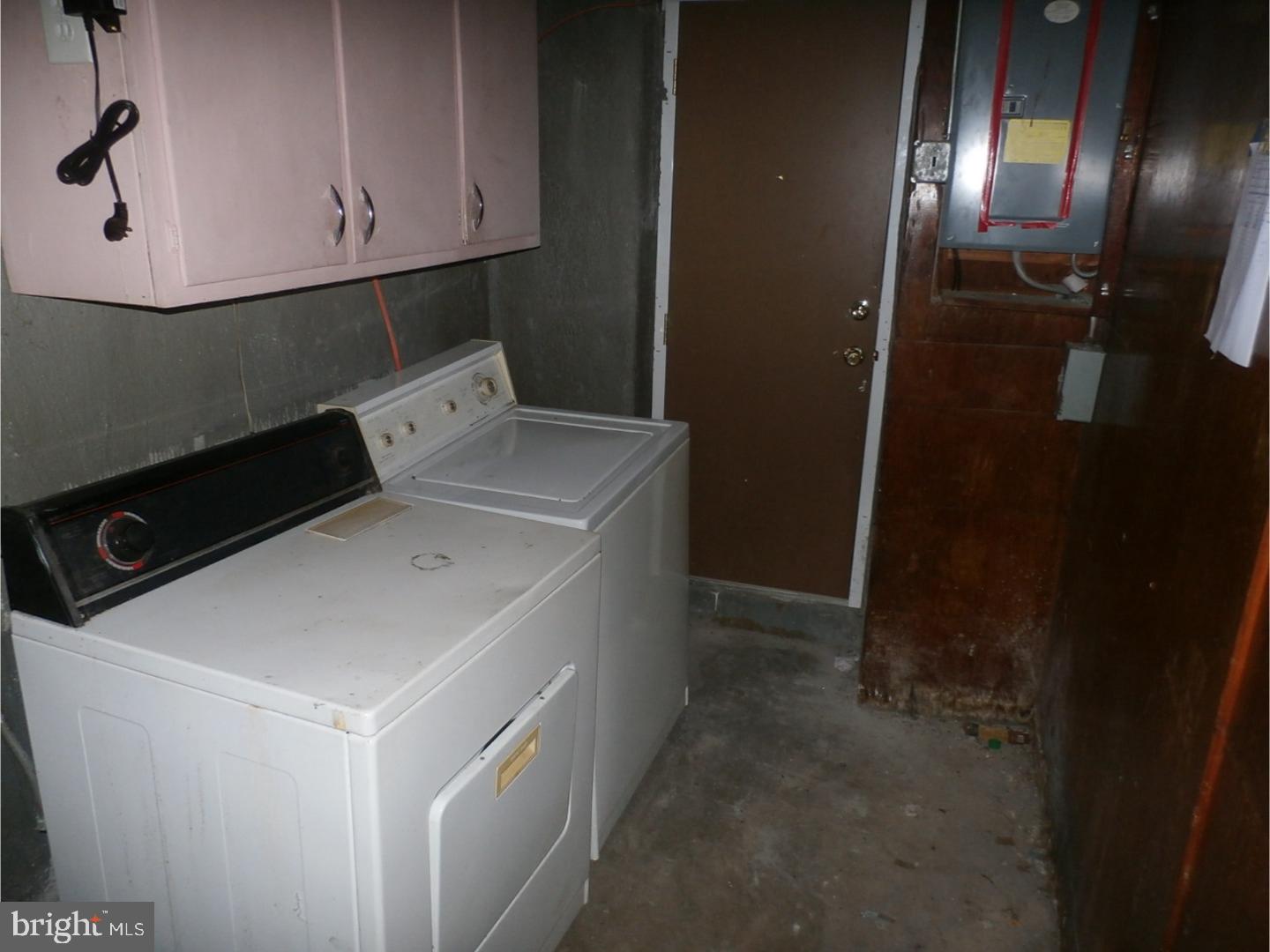 7564 Greenhill Road Philadelphia, PA 19151 - Photo 15 of 25 Laundry Room