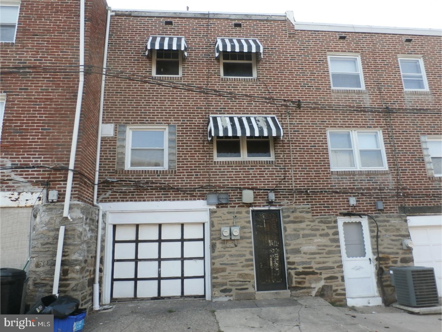 7564 Greenhill Road Philadelphia, PA 19151 - Photo 16 of 25 Exterior Back