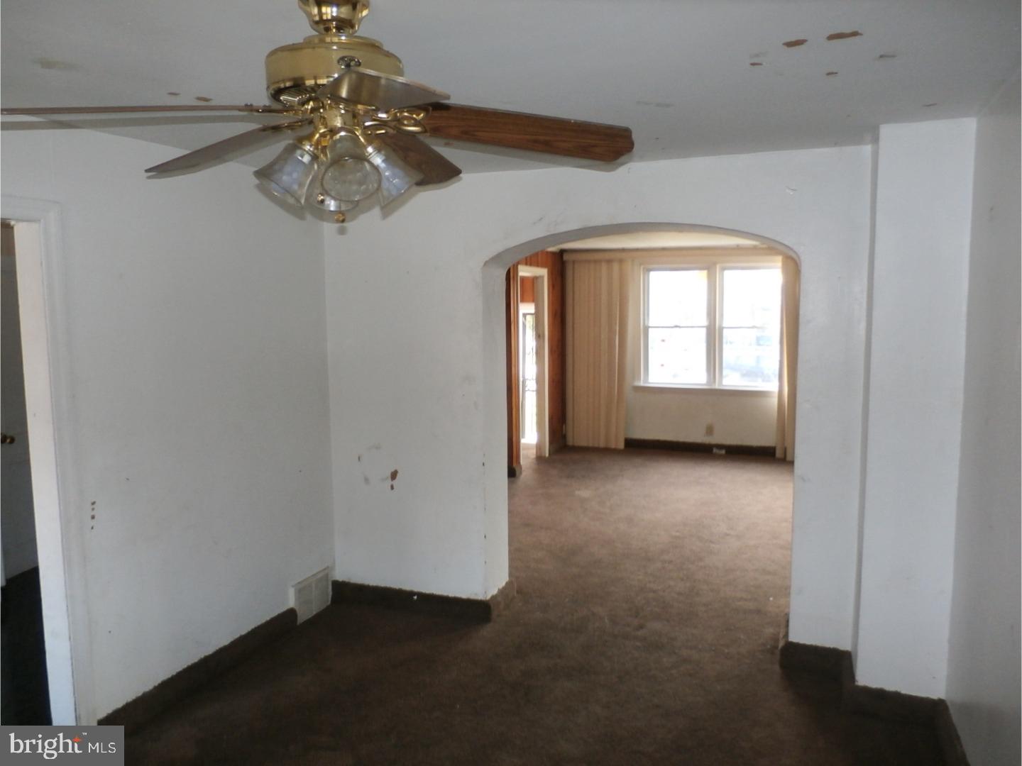 7564 Greenhill Road Philadelphia, PA 19151 - Photo 5 of 25 Dining Room
