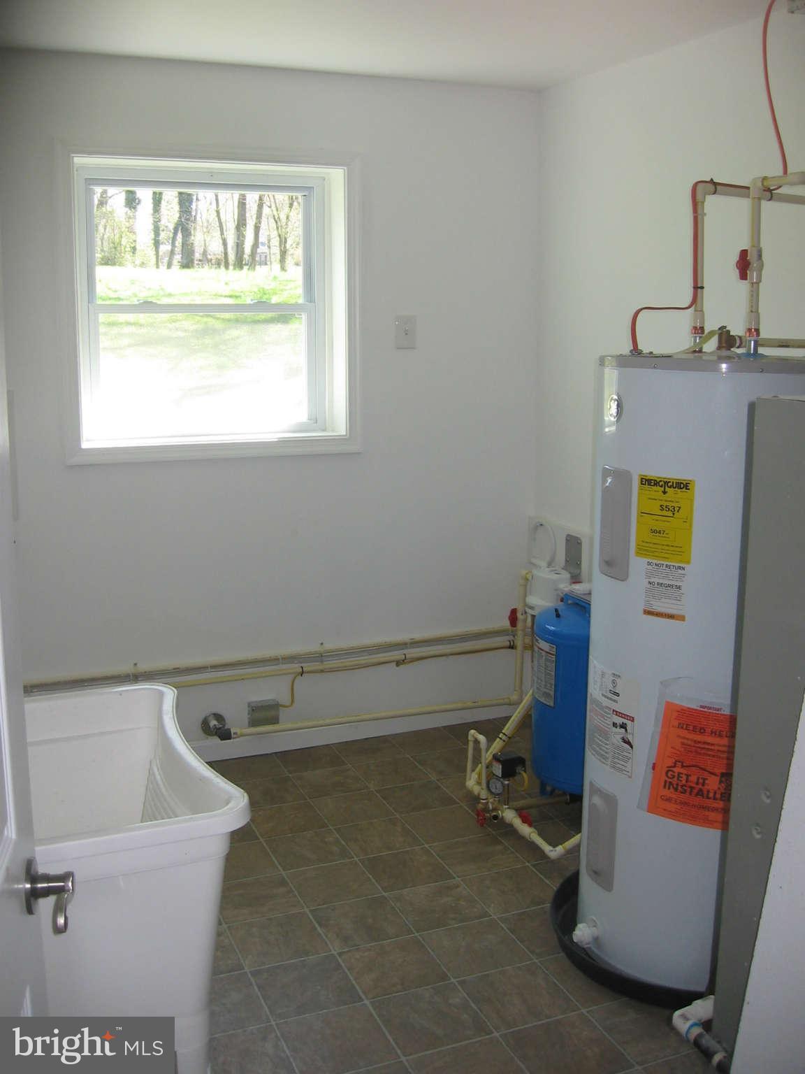 946 Liberty Grove Road Conowingo, MD 21918 - Photo 16 of 22 Interior (General)