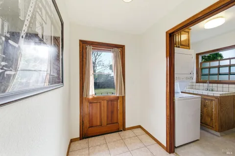 $915,000 | 639 East 5th Street, Benicia, CA 94510