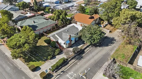 $915,000 | 639 East 5th Street, Benicia, CA 94510