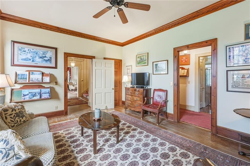 1606 Riverside Drive Gainesville, GA 30501 - Photo 17 of 55