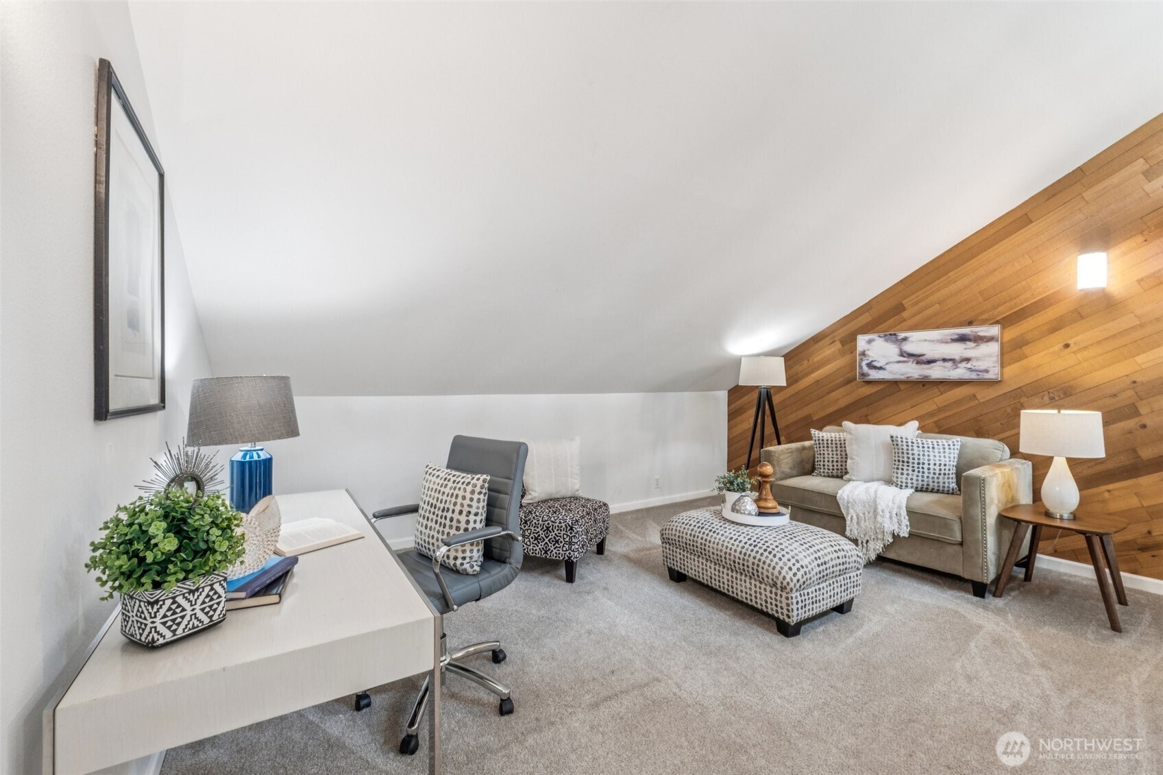 330 221st Street Southeast Bothell, WA 98021 - Photo 23 of 35