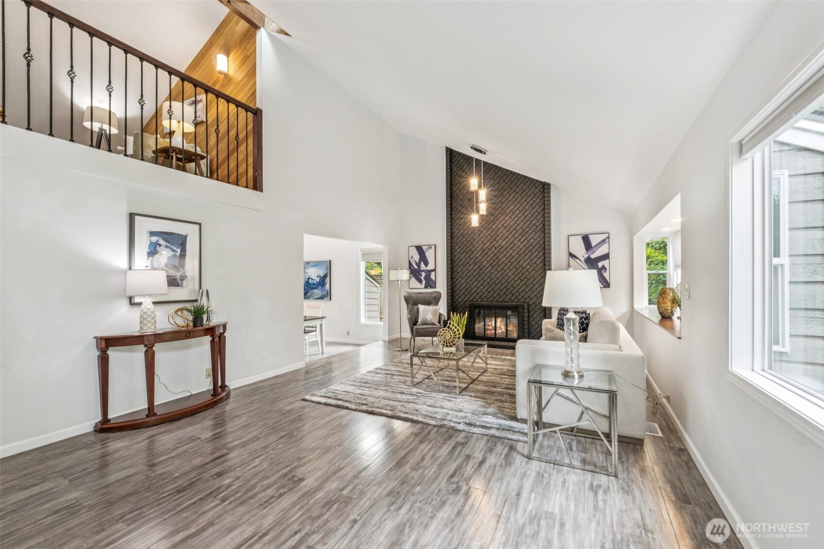 330 221st Street Southeast Bothell, WA 98021 - Photo 5 of 35