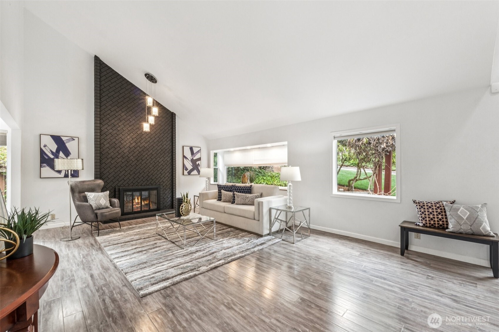 330 221st Street Southeast Bothell, WA 98021 - Photo 6 of 35