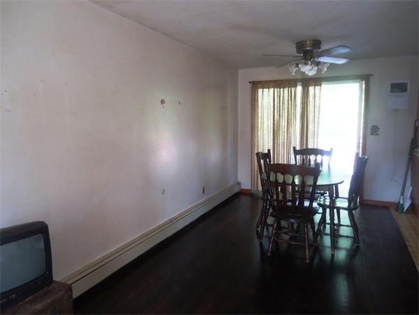 12 Gettysburg Road Woburn, MA 01801 - Photo 3 of 4 Gallery Image 3
