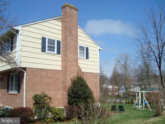 8225 Burnley Road Towson, MD 21204 - Photo 19 of 21 Exterior #4