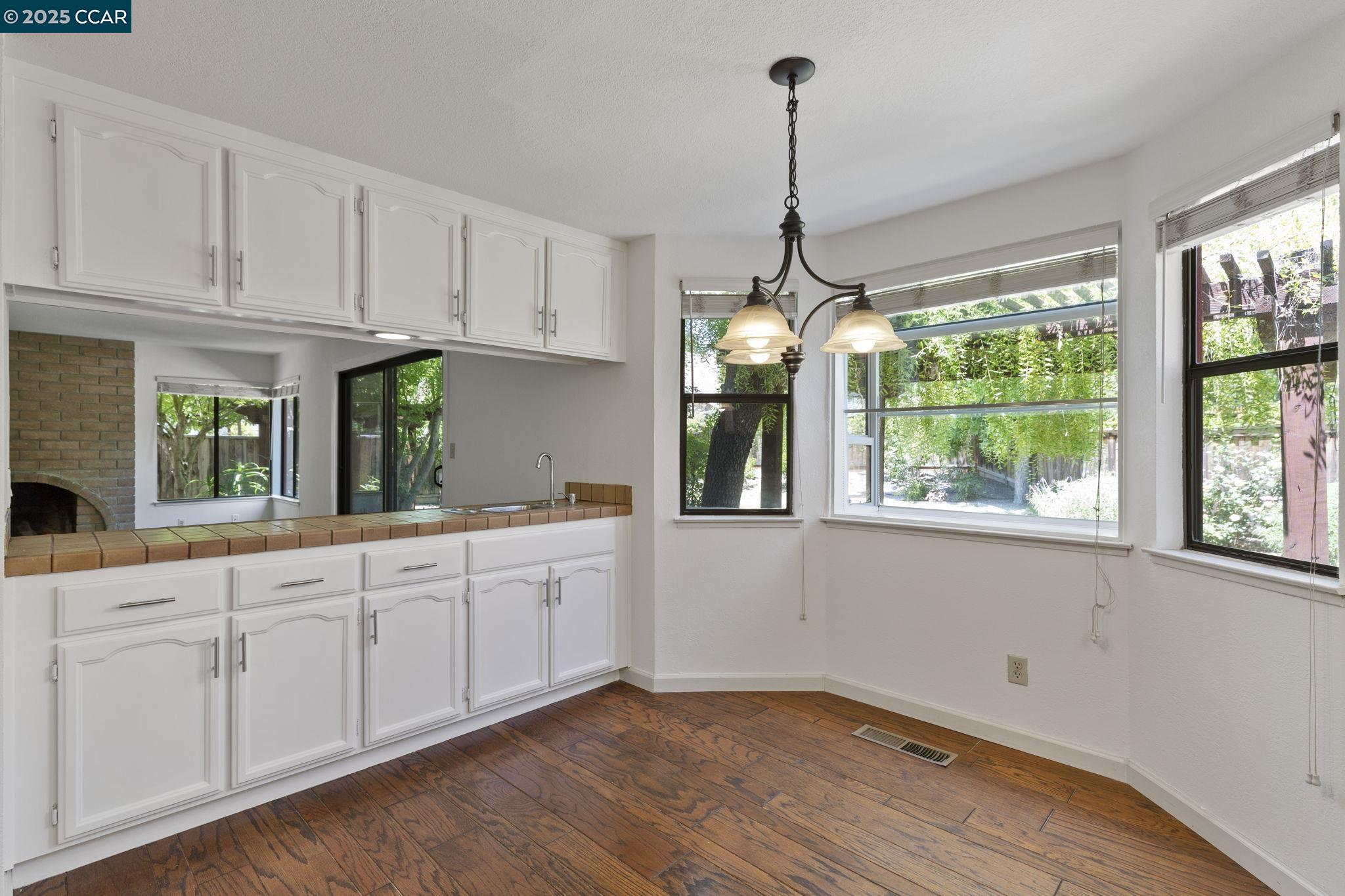 332 Cameron Circle San Ramon, CA 94583 - Photo 11 of 60