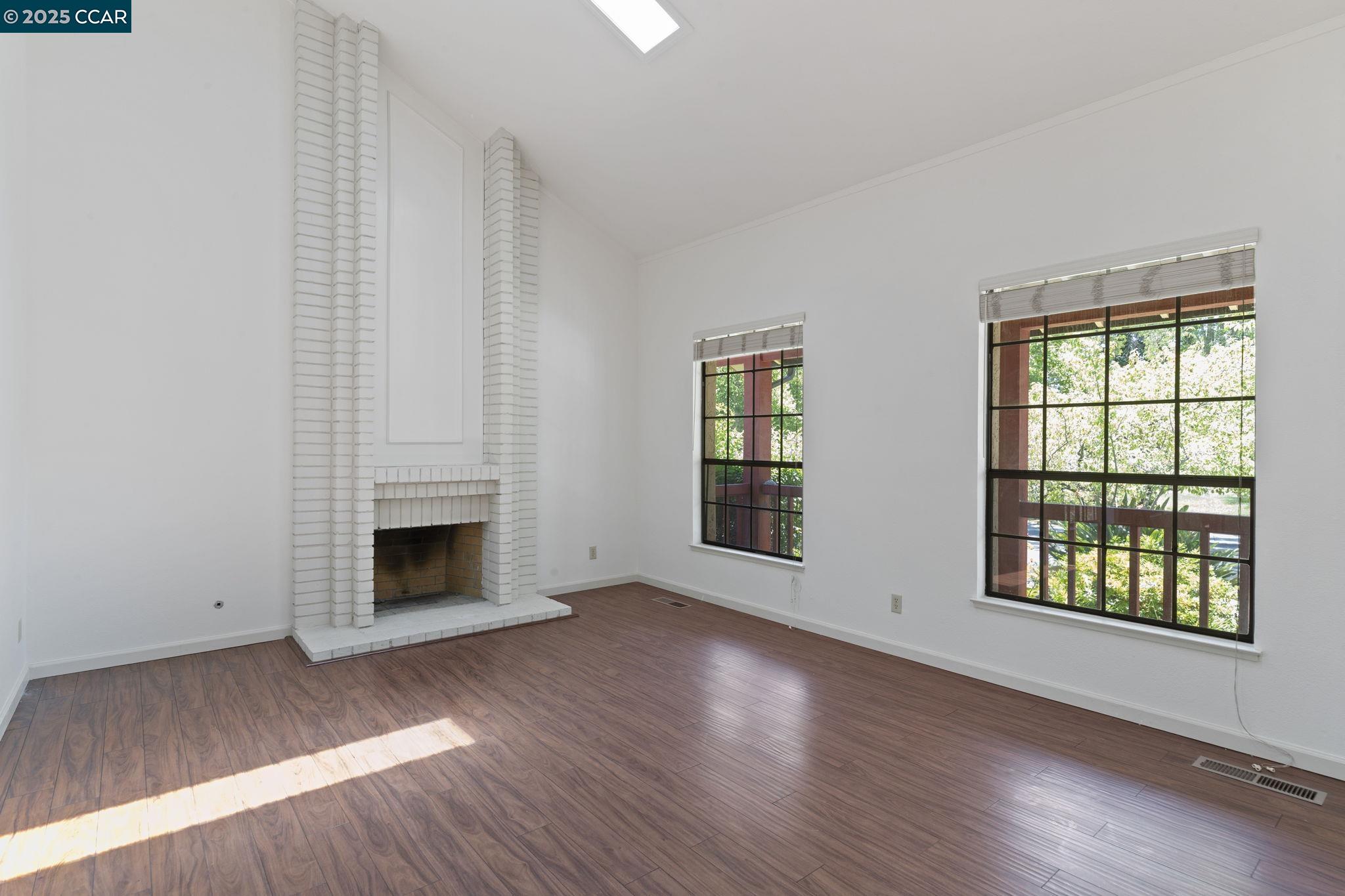 332 Cameron Circle San Ramon, CA 94583 - Photo 3 of 60