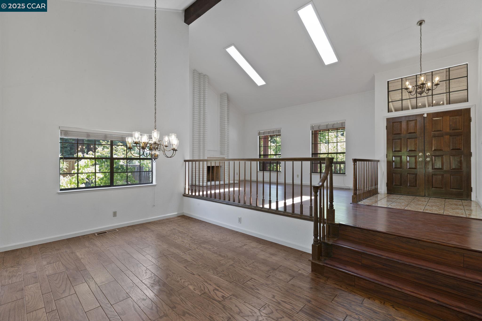 332 Cameron Circle San Ramon, CA 94583 - Photo 7 of 60