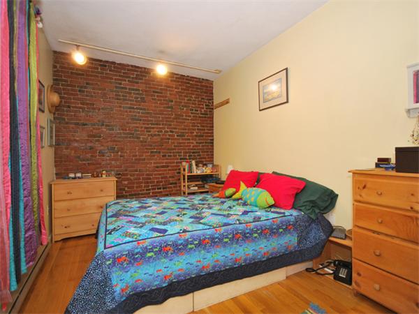 22 Cooper Street, Unit 2 Boston, MA 02113 - Photo 5 of 8 Gallery Image 5