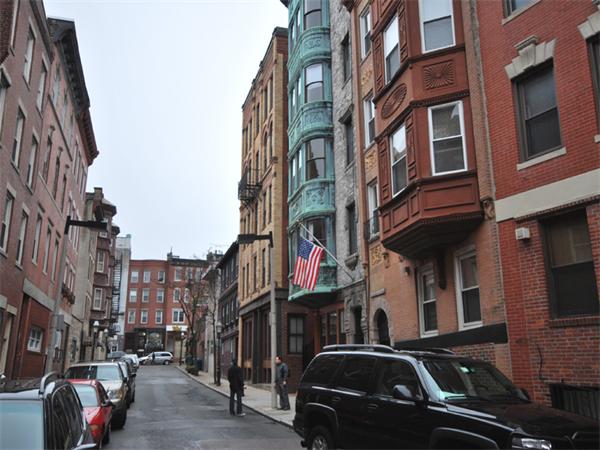 22 Cooper Street, Unit 2 Boston, MA 02113 - Photo 7 of 8 Gallery Image 7