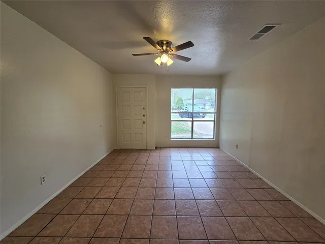 $1,825 | 1109 Village Green Drive, Austin, TX 78753