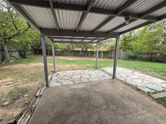 $1,825 | 1109 Village Green Drive, Austin, TX 78753