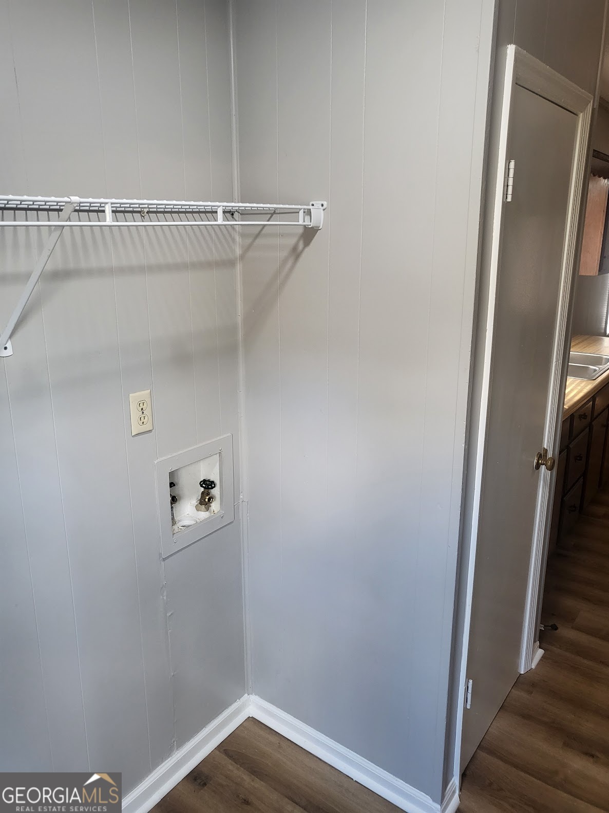 1207 Firestone Drive Albany, GA 31707 - Photo 15 of 15 a view of a hallway